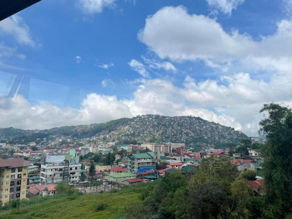 Aura One Hotel Baguio City Extérieur photo