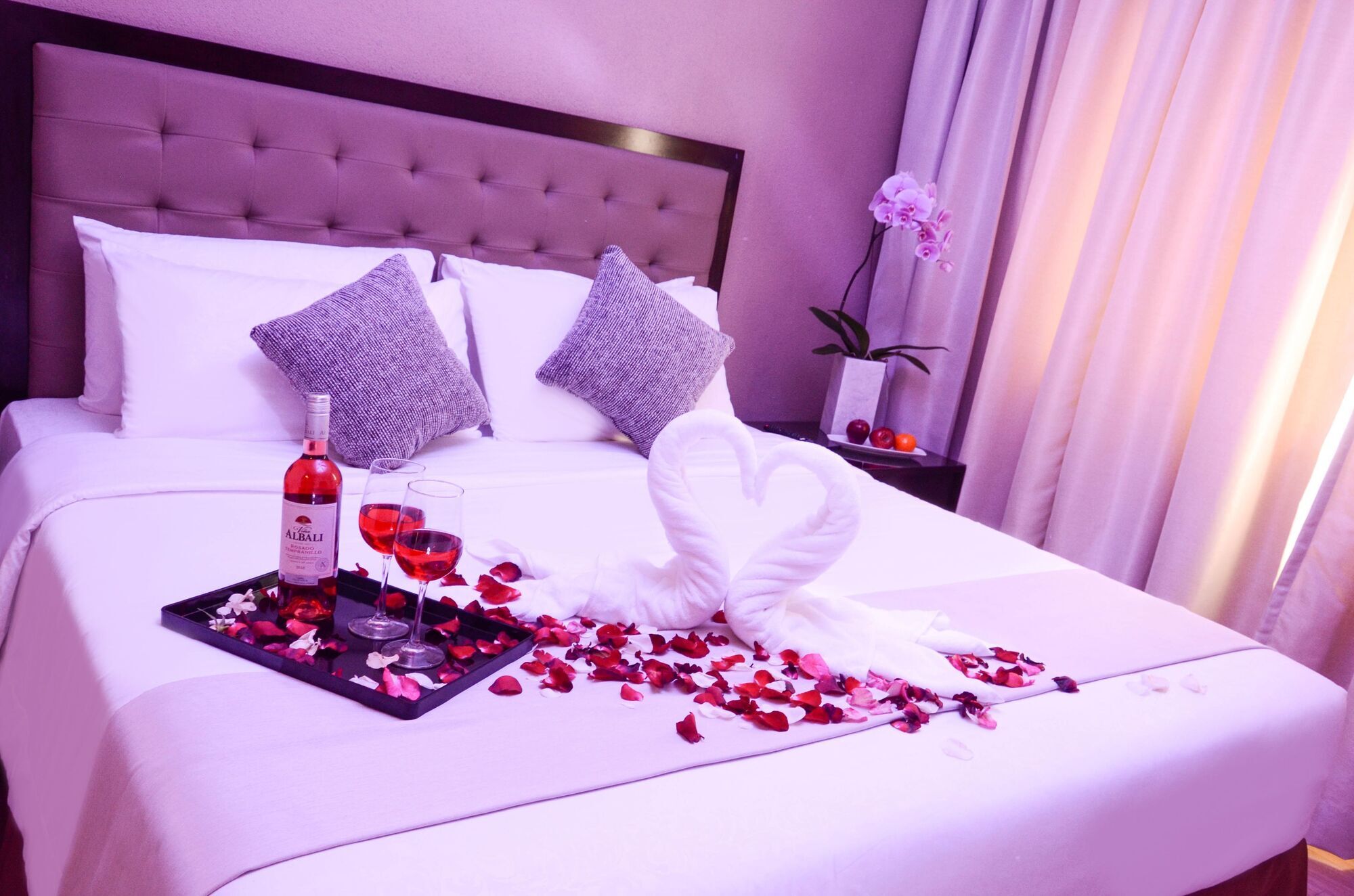 Aura One Hotel Baguio City Extérieur photo